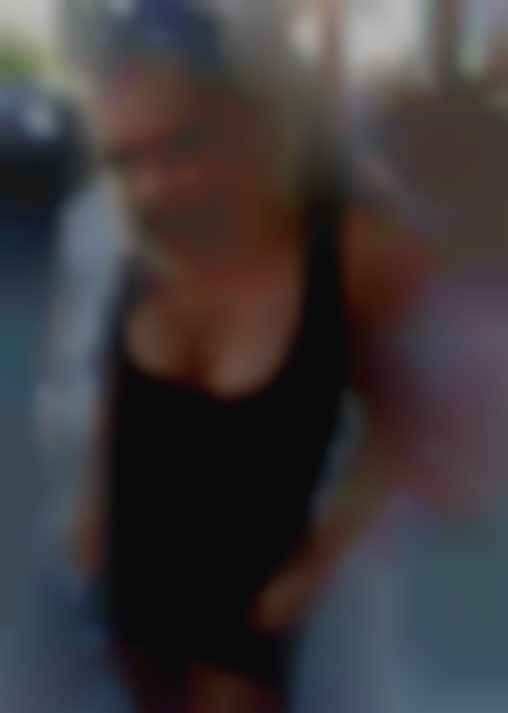 Looking for clubs experiences!Q .